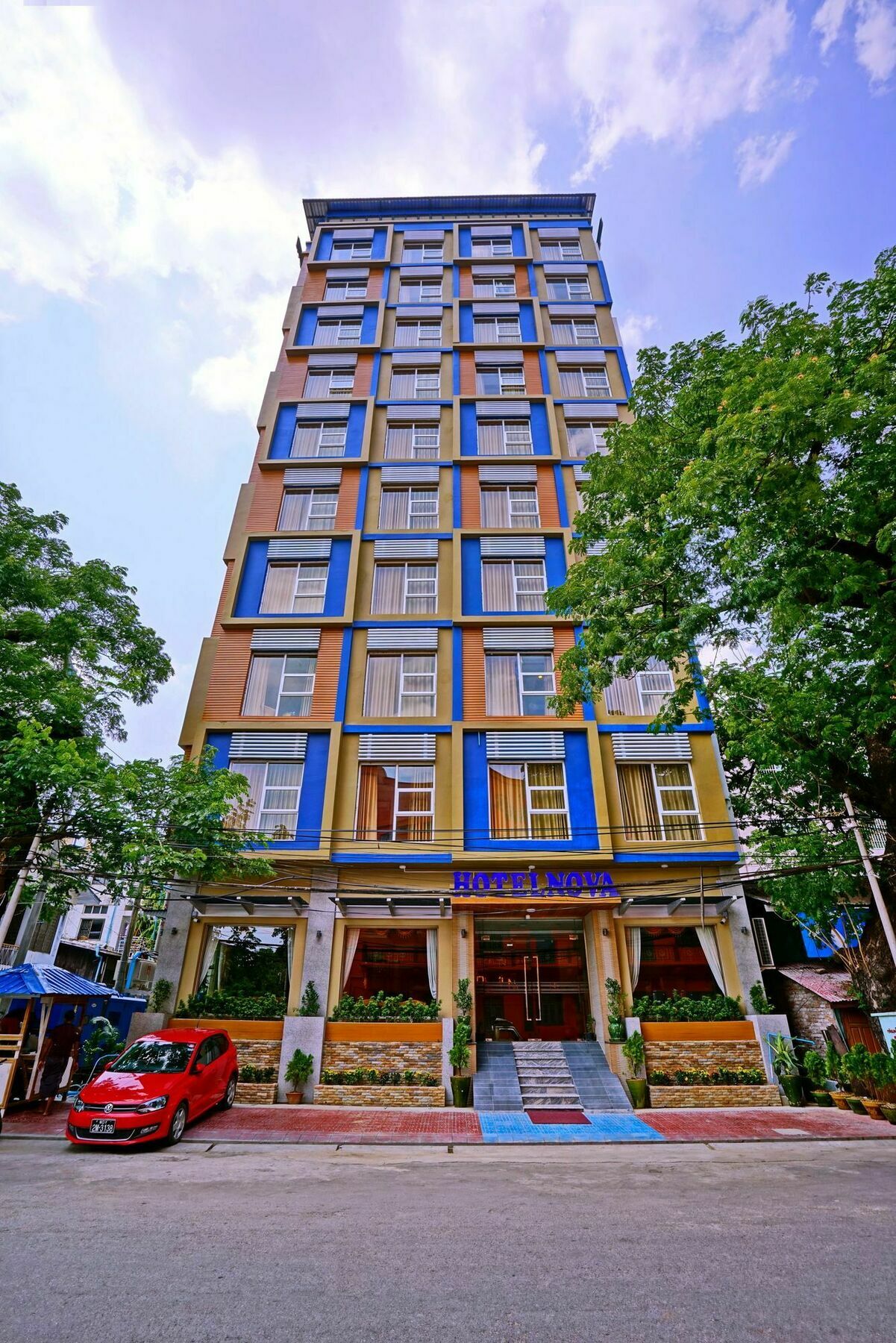 The Hotel Nova Mandalay Dış mekan fotoğraf